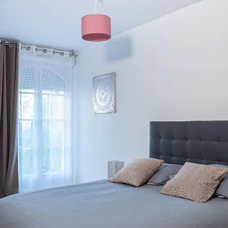 1 Bedroomed Ground Floor Cartier Near Disneyland Paris * Serris